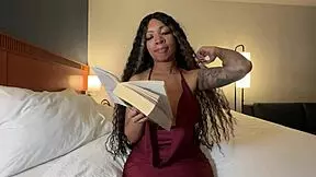 Reading session with eva paker 😊