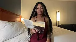 Reading session with eva paker 😊