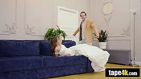 Pengantin Muda Rusia Gabung Orgy Sementara Mempelai Pria Nonton