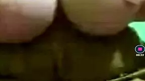 Young humma reveals her big boobs