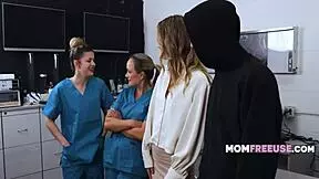 Rando Freeused a Milf Momfreeuse in Office Fantasy