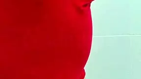 I feel so sexy and horny with my pregnant belly