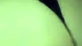 vecina de culo perfecto se deja follar pequena vagina joven amigo del padre