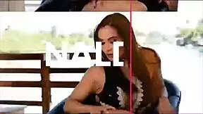 Exibindo a buceta para levar pau no cuzinho do vizinho