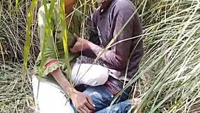 I took my young Indian desi girl to the forest, pressed her boobs, and fucked her tight pussy