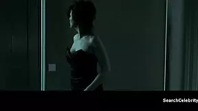 i'm looking at juliette binoche in elles pl2012, and she's so sexy with her big tit's.