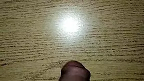 i'm sharing clips of me masturbating, cumshot at the end