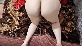 iranian girl with big ass and wet pussy loves porn with husband 😍