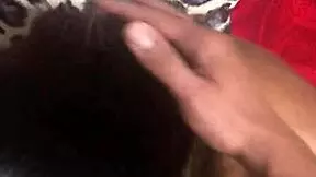 Novinha leva rola só no cuzinho e goza dentro, humilhada na cowgirl 😩