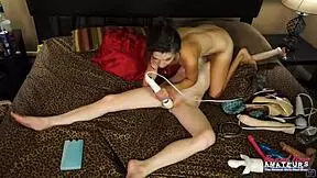 HORNY BRUNETTE JAMIE LITTON RUBS BLONDE CUTIE PIPERS PUSSY WITH A SEX TOY