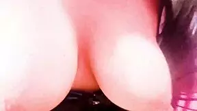 Venezuelan stepmom fucks stepson for money in Mexico 😏