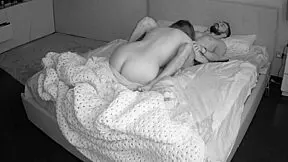 Moje nevlastní sestra miluje sání kokotu a cum do pusy