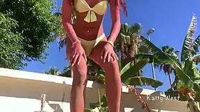 Crazy 18 Yo Girl Pees In Panties On Public Beach