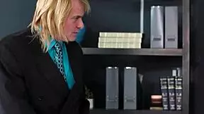 nuru massage turns hot as masseuse fucks boss