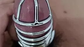 korslaveman - i pee with a chastity belt on my cock