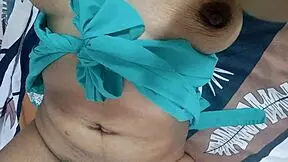 casero bien rico para mis fans le doy masajes a mi coño y mis grandes tetas