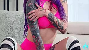 my tiny pussy struggling with giant black cock - valerica steele