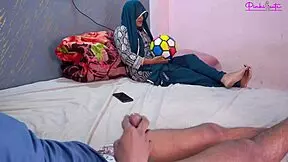 dick flash to indian bhabhis step sister she suck the dick like pro and take cum in mouth