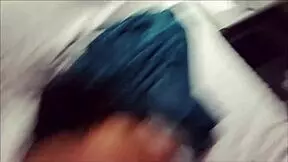 Beautiful big-ass Latina moans in bedroom clip