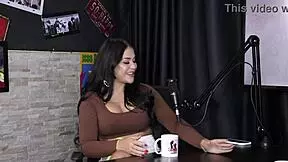 Vivian Lola in Group Activity