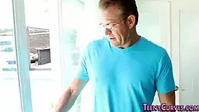 round assed teen gets nailed hard