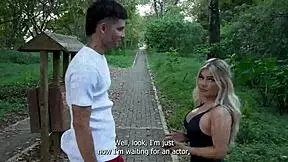 I fuck stranger in public, he cums in my mouth