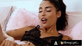 Mommys Girl - Horny Birthday Babe Vanessa Sky Raw Fingers Stepmom Pristine Edge & Makes Her Squirt