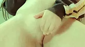 This amateur teen 18+ager girl has the perfect ass and pussy!