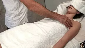 That pervert masseur fucked a horny patient so good