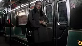 beautiful stranger sucked me in train - mollyredwolf sloppy blowjob 😍