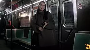 beautiful stranger sucked me in train - mollyredwolf sloppy blowjob 😍