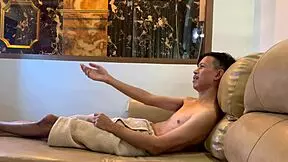 He Can't Control Himself When He Sees Me Take a Bath