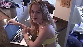 Taboo princess Sage Fox got dicked by stepdad Seth Brogan 😏