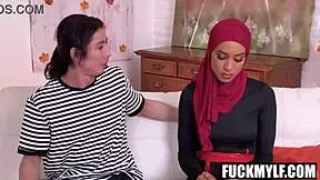 lonely hijab wife seduced by the foreign exchange student jayne doh david lee