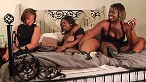 Lisa Rivera And Poizon Ivy Play With Sexy 18 Year Old Slut