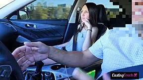 rookie model lets photographer cover her face in session