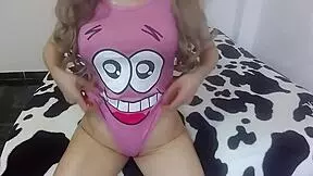 mi hermanastra no me deja meterme y solo me deja con las ganas