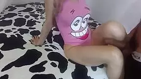 mi hermanastra no me deja meterme y solo me deja con las ganas