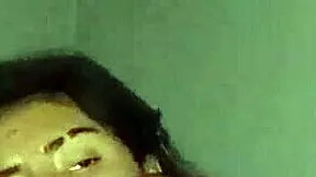 Dandole una leccion a mi dulce vecina sumisa con azotes y sexo