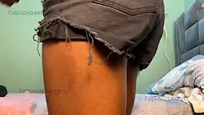 I fucks my petite ebony girlfriend hard she screams loud