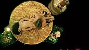 i see bobbi dean the milf gettin a sensul massage from her petite 18+ blonde teen gf