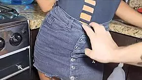 Latinská domácí nevlastní sestra 18 let ti ukazuje svá tajemství