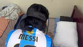 Ik betrapte mijn stiefmoeder die mijn stiefzus aanraakt, sloot me aan en neukte haar hard