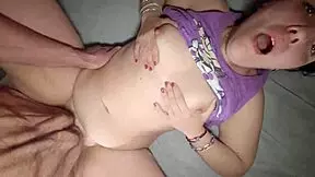 young stepmom's hairy pussy creampie in missionary