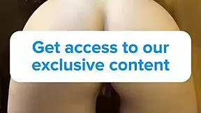 Lap dance college girl straight out of the shower!