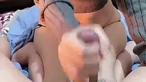 pov massage makes her cum fast in the bath