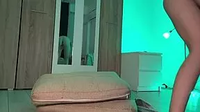 Hot Amateur Teen Squirts During Intense Masturbation on Webcam