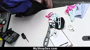 mall security officer brings justice