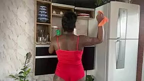 Em Plena Luz Do Dia Meu Marido Quer Fuder Minha Buceta Enquanto Arrumo A Casa E Claro Que Dei Gostoso Pra Ele Na Cozinha?