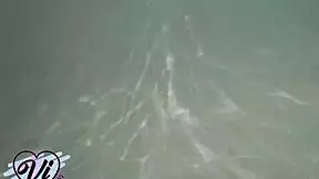 babe with big ass fingers pussy in shower